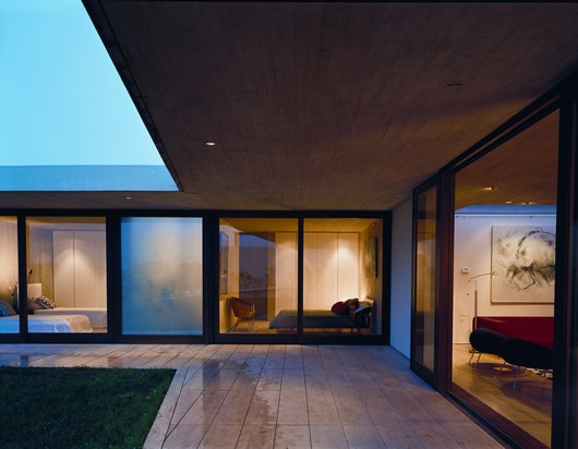 Mathias Klotz (BERNSTEIN Y KLOTZ) – Chile | Casa OCHOALCUBO - Marbella, Chile